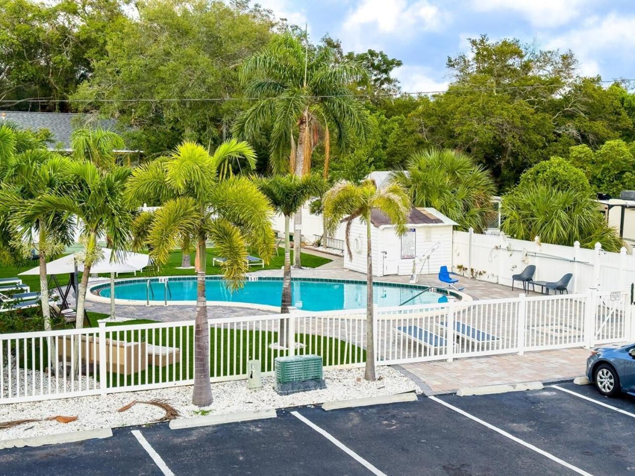 2B1B Stylish Little House W Shared Pool 511 Villa Clearwater Luaran gambar
